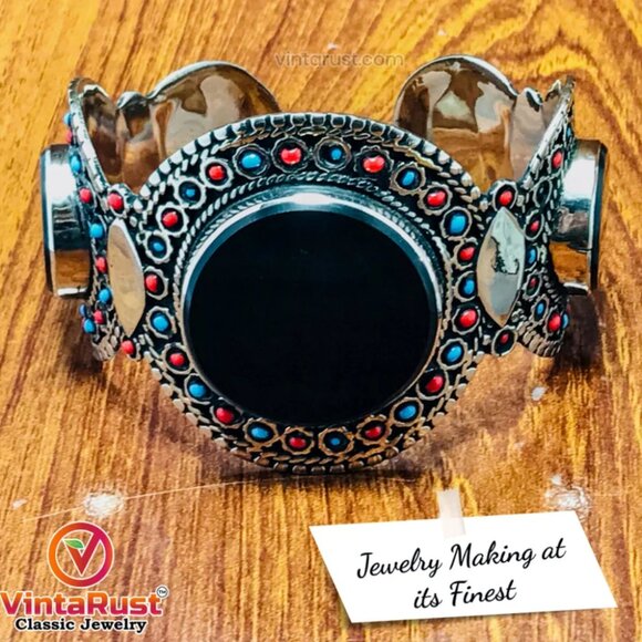 Single Handmade Kuchi Cuff Bracelet: Afghan Tribal Jewelry - Picture 3 of 6